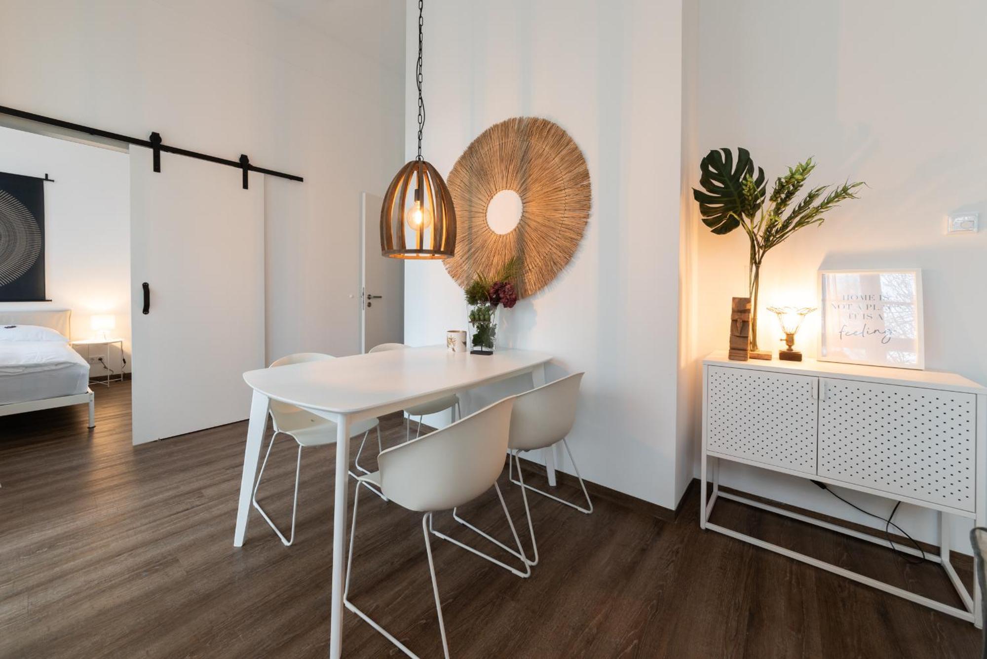 Lunas Appartements In Der Alten Schule 에센 객실 사진